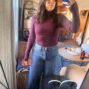 Express Turtleneck Sweater - Maroon